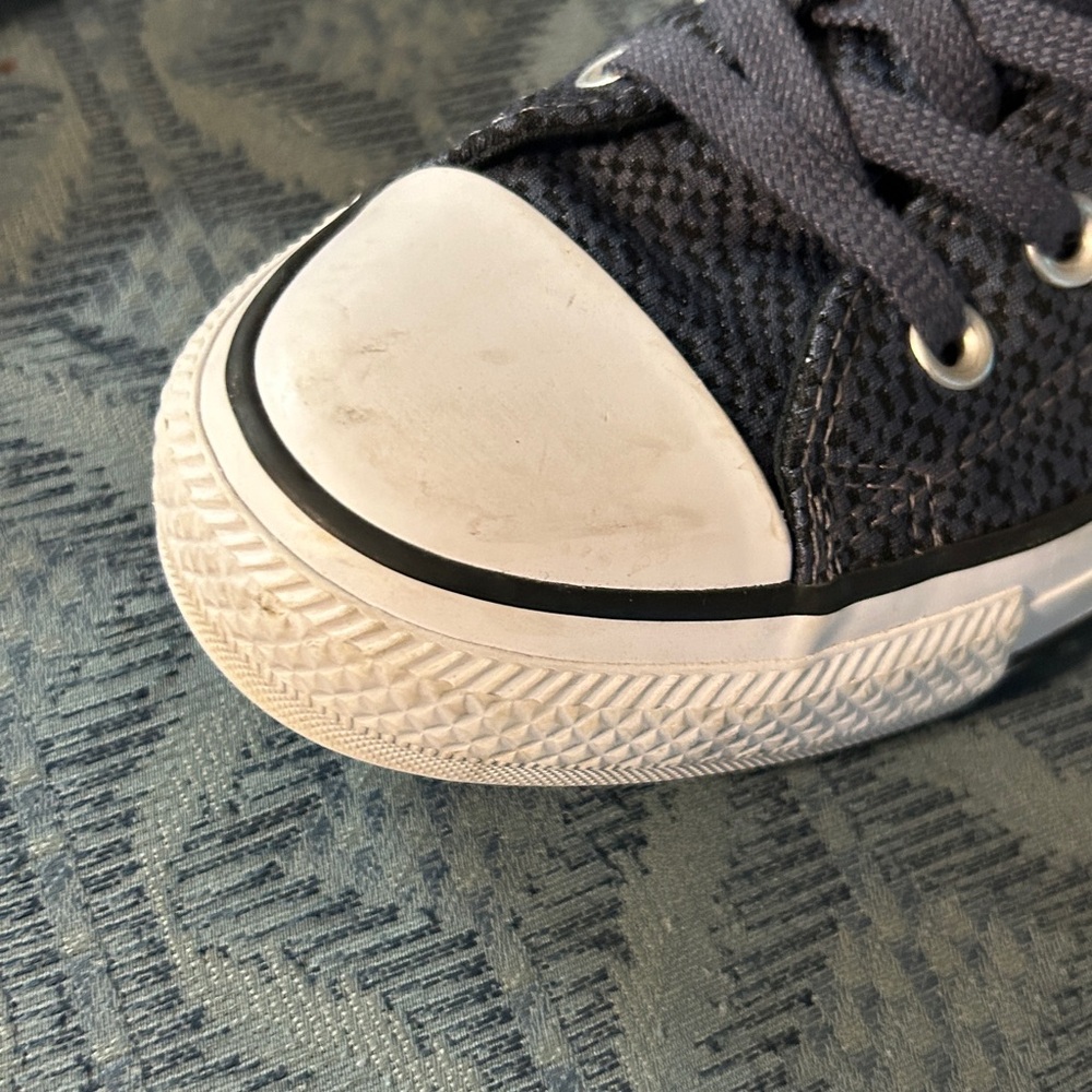 Converse Women’s Dark Gray Sneakers, slip-ons - Picture 6 of 9